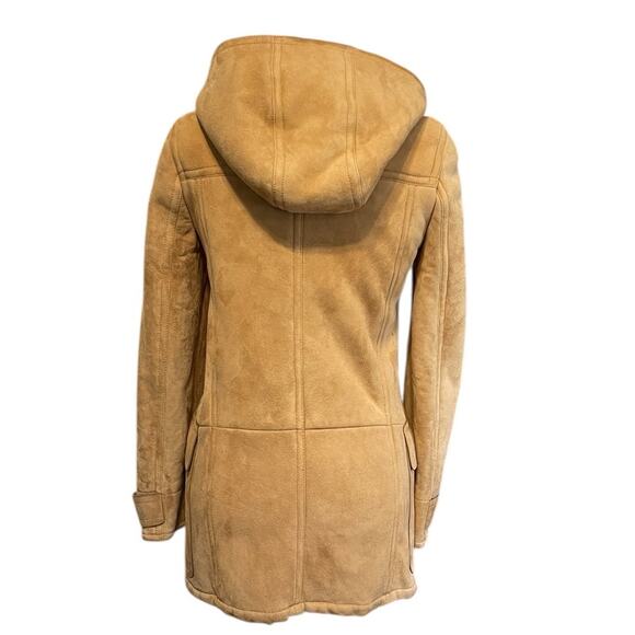 Gucci NWT EU 38 US 6 Womens Sherling Lamb Fur Hooded Coat NEW with Imperfections - Picture 2 of 16